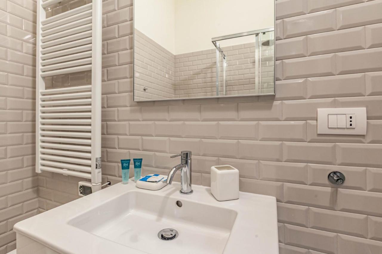Easylife - Accogliente Rifugio Nel Cuore Del Centro Storico Milanese, In Zona Piazza Cinque Giornate Appartement *