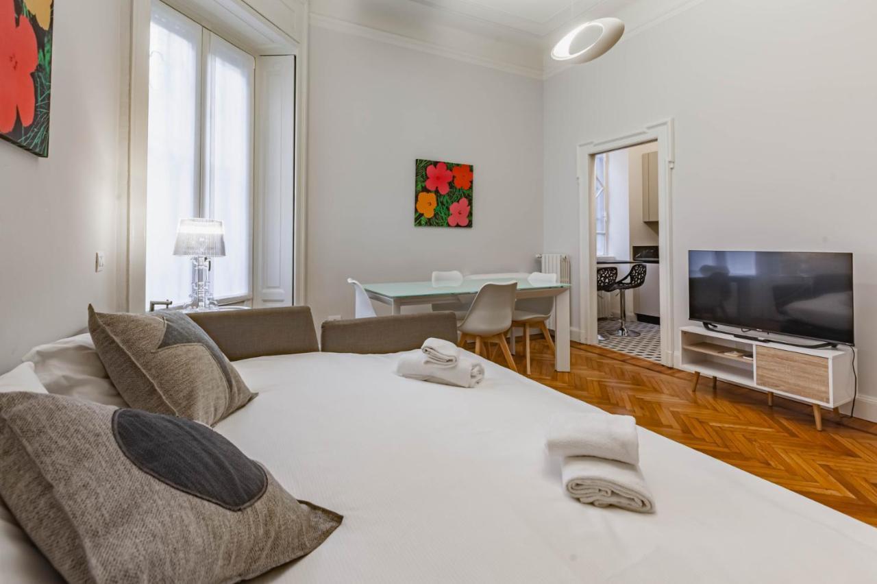 Easylife: Cozy Retreat In Milan's Historic Center *