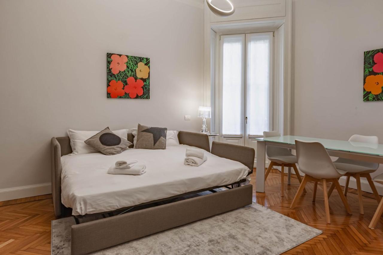 Easylife: Cozy Retreat In Milan's Historic Center Apartment
