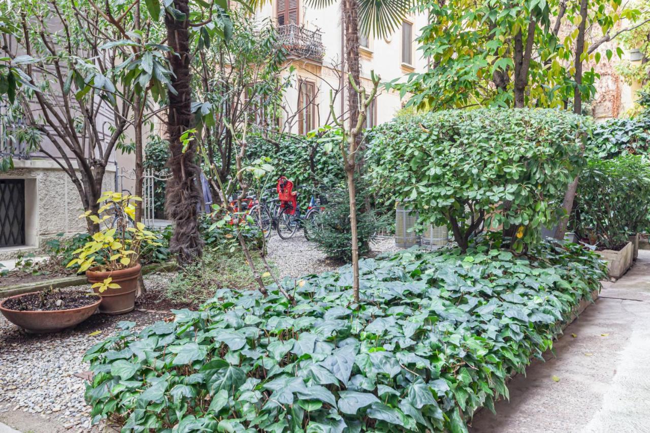 Easylife: Cozy Retreat In Milan's Historic Center Apartment